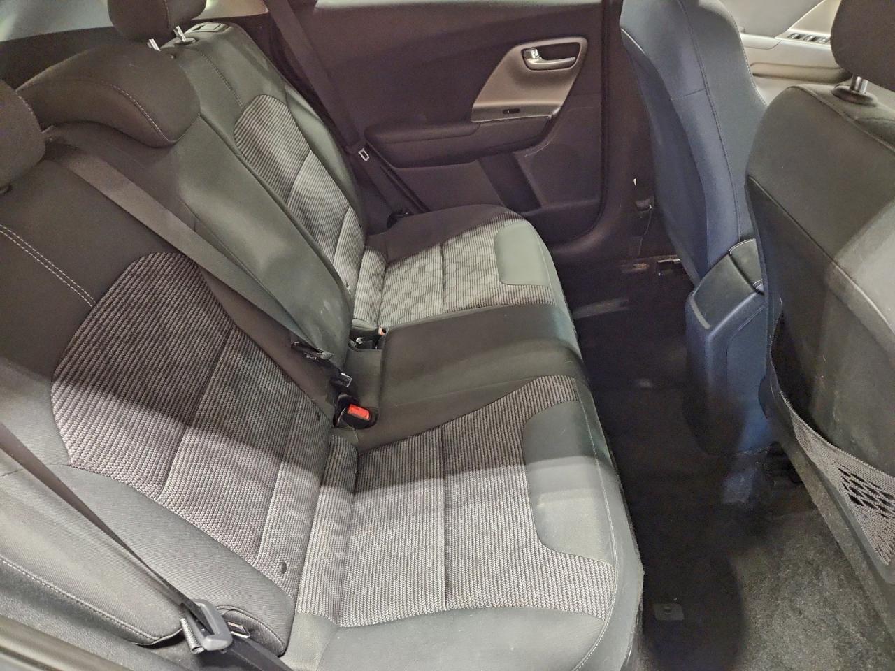 2022 KIA NIRO LX photo 10