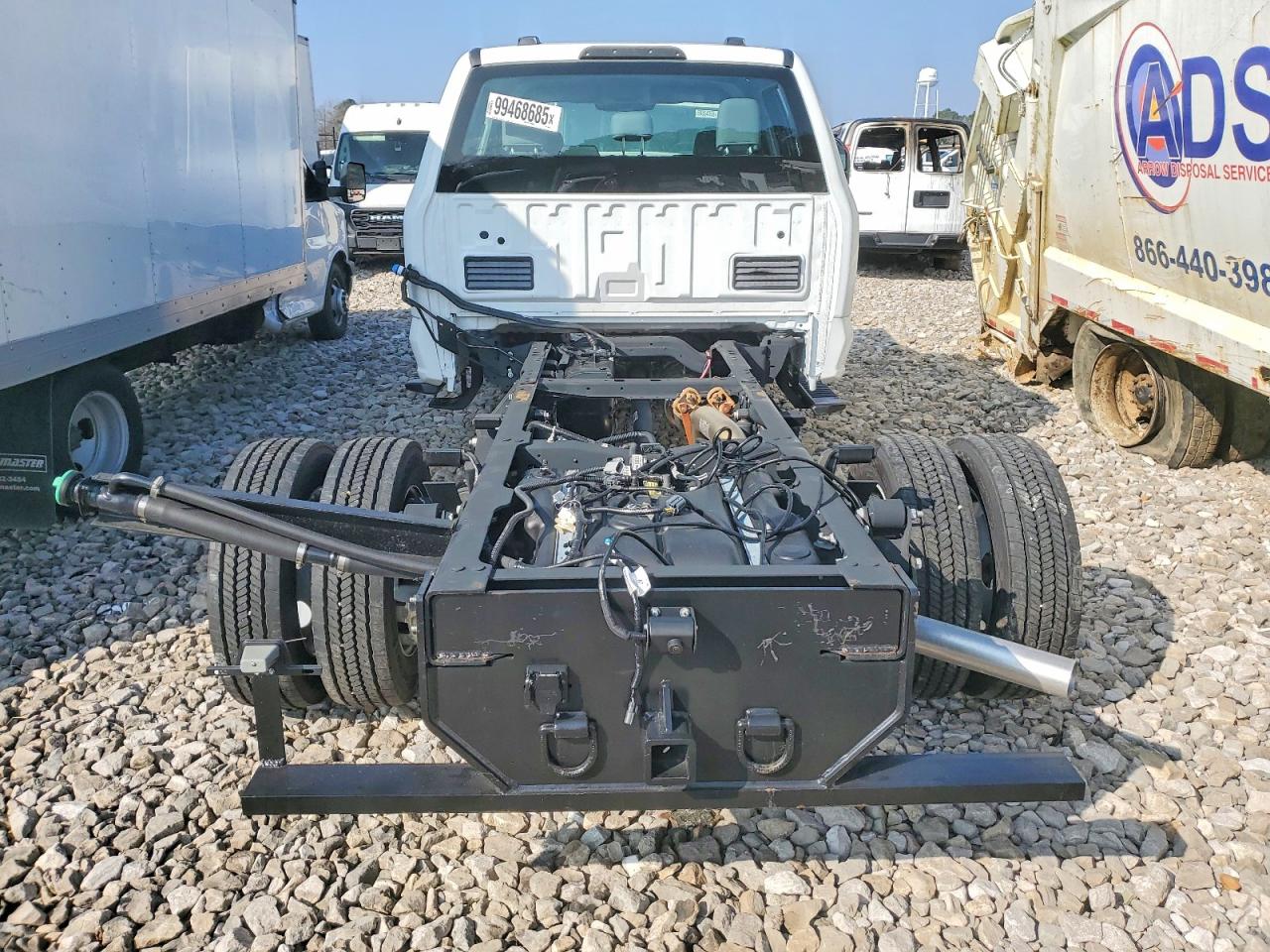 2024 FORD F550 SUPER DUTY TRUCK CAB AND CHASSIS photo 10