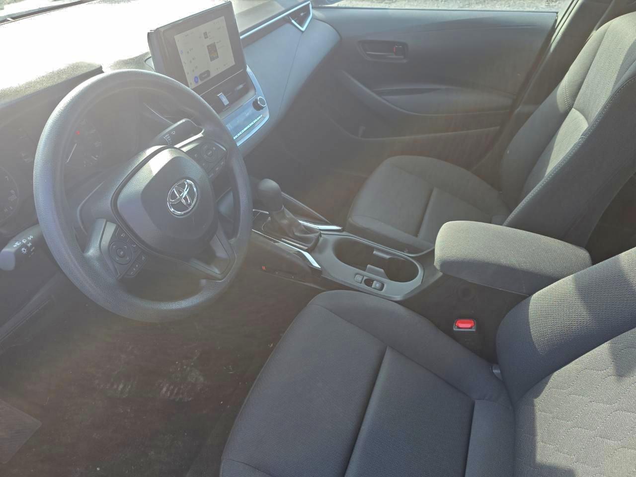 2024 TOYOTA COROLLA LE photo 19