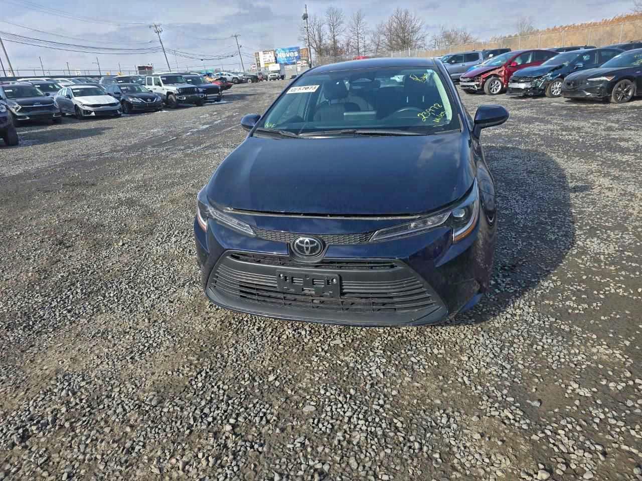 2024 TOYOTA COROLLA LE photo 13