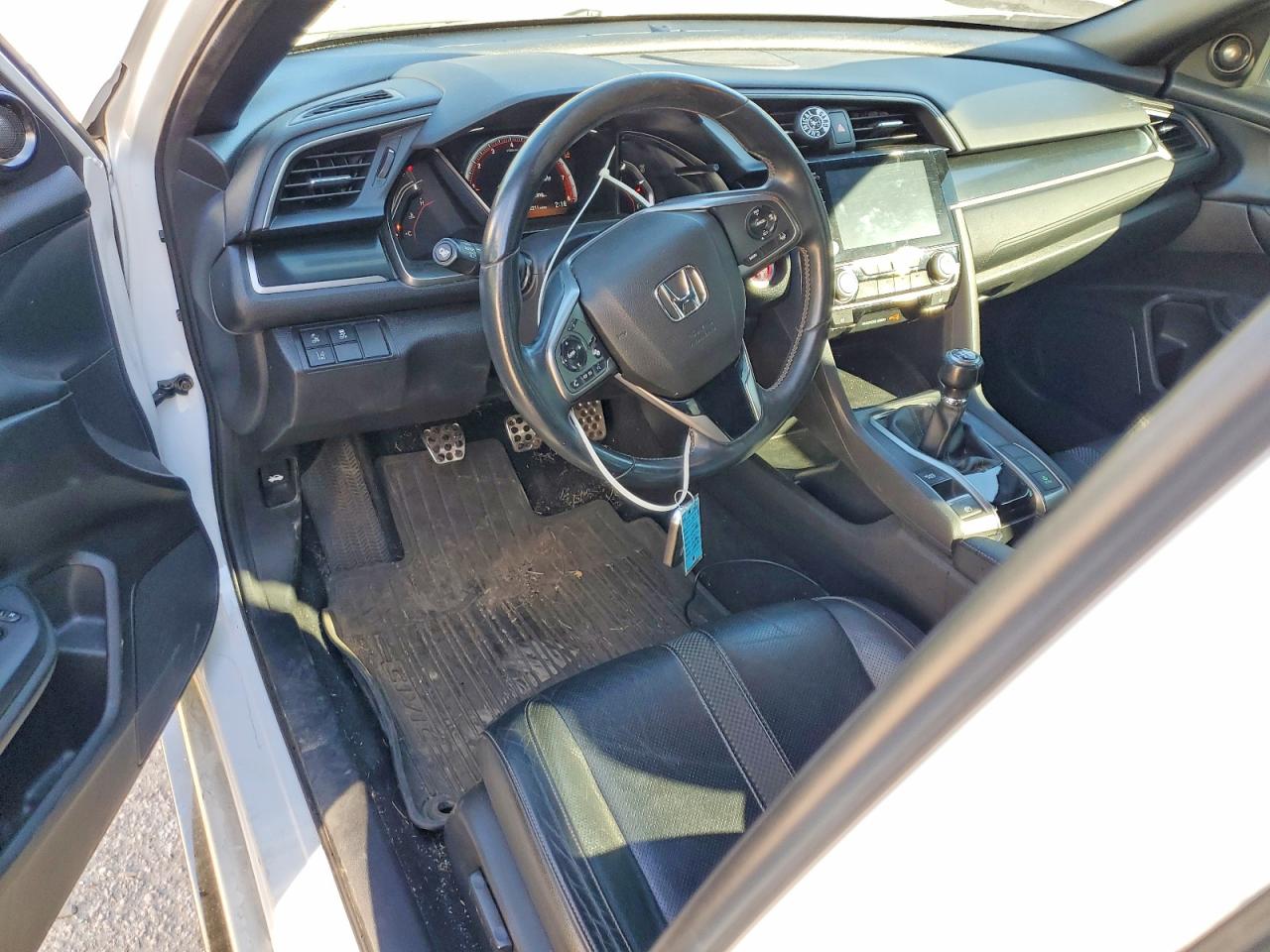 2020 HONDA CIVIC SPORT TOURING photo 8