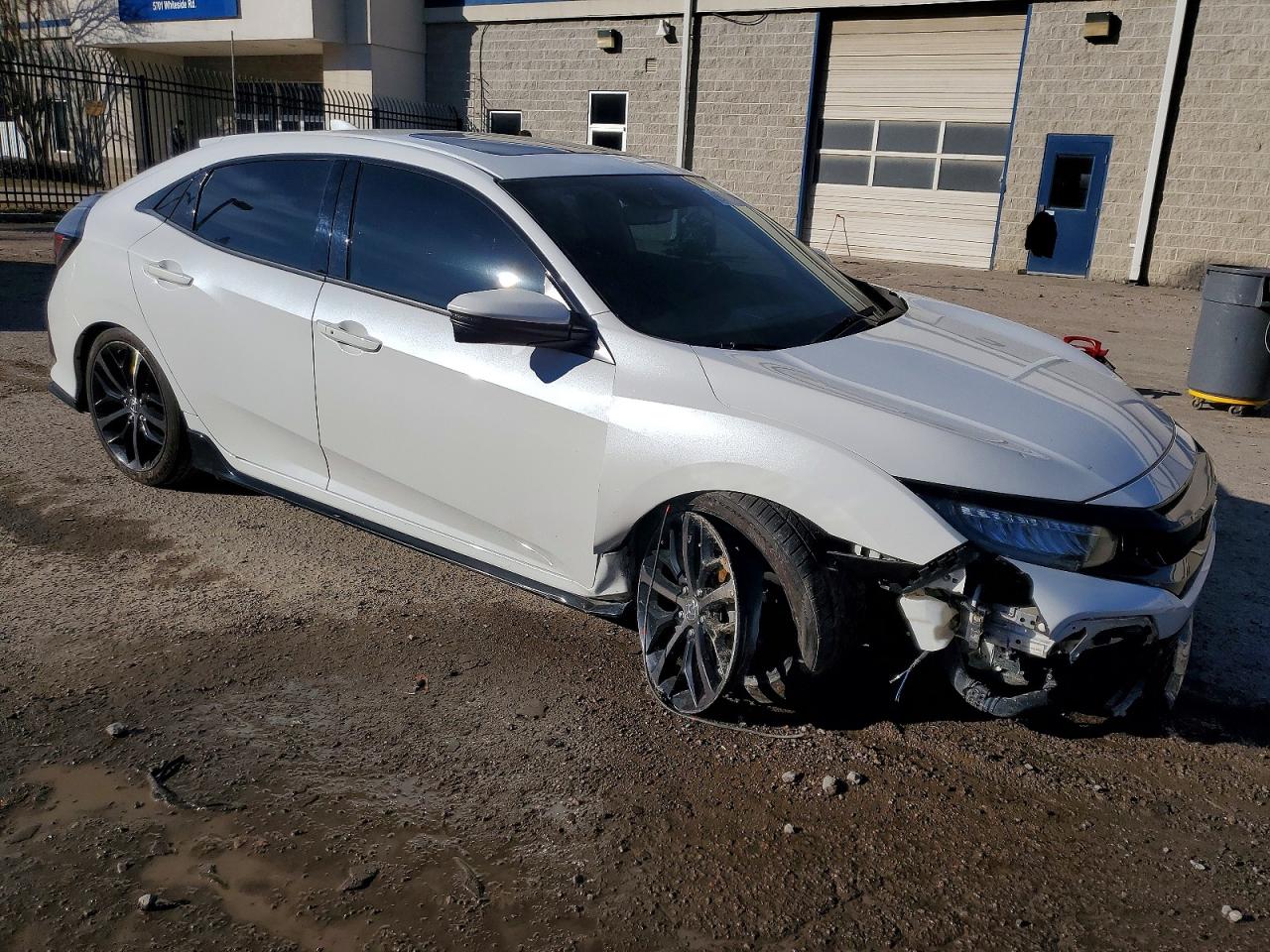 2020 HONDA CIVIC SPORT TOURING photo 4