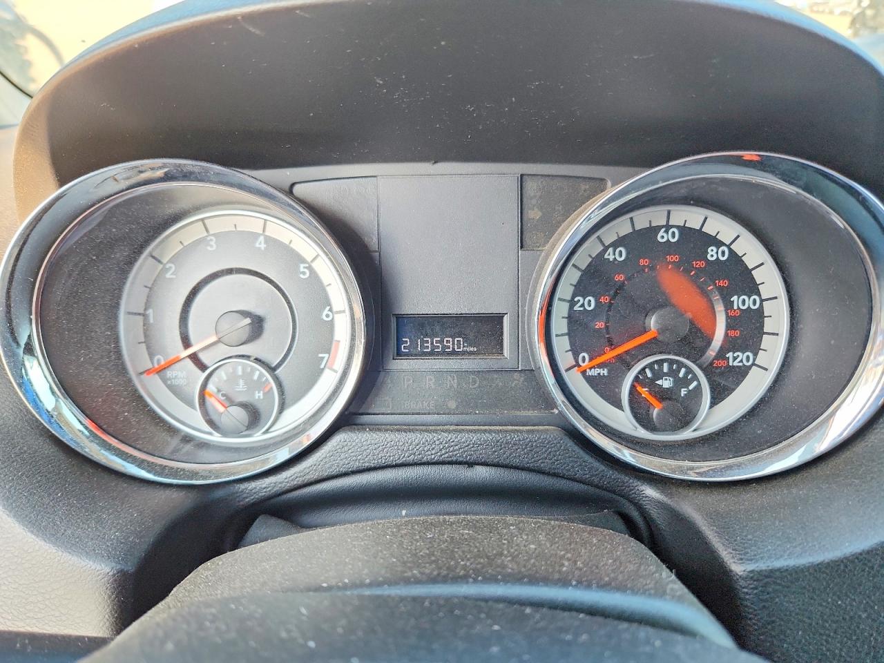 2012 DODGE GRAND CARAVAN SE photo 9