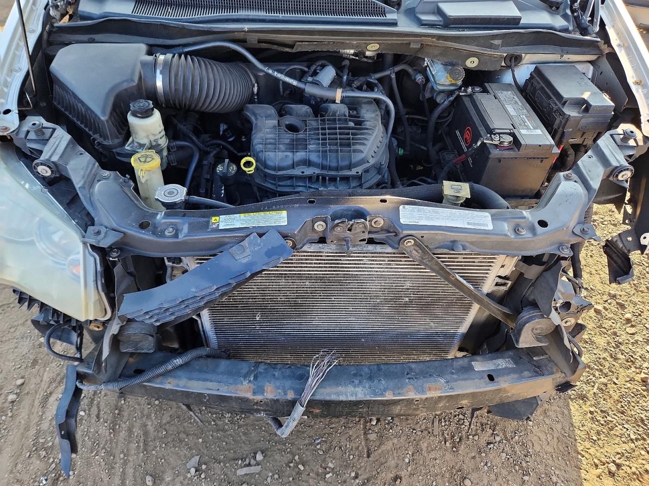 2012 DODGE GRAND CARAVAN SE photo 12