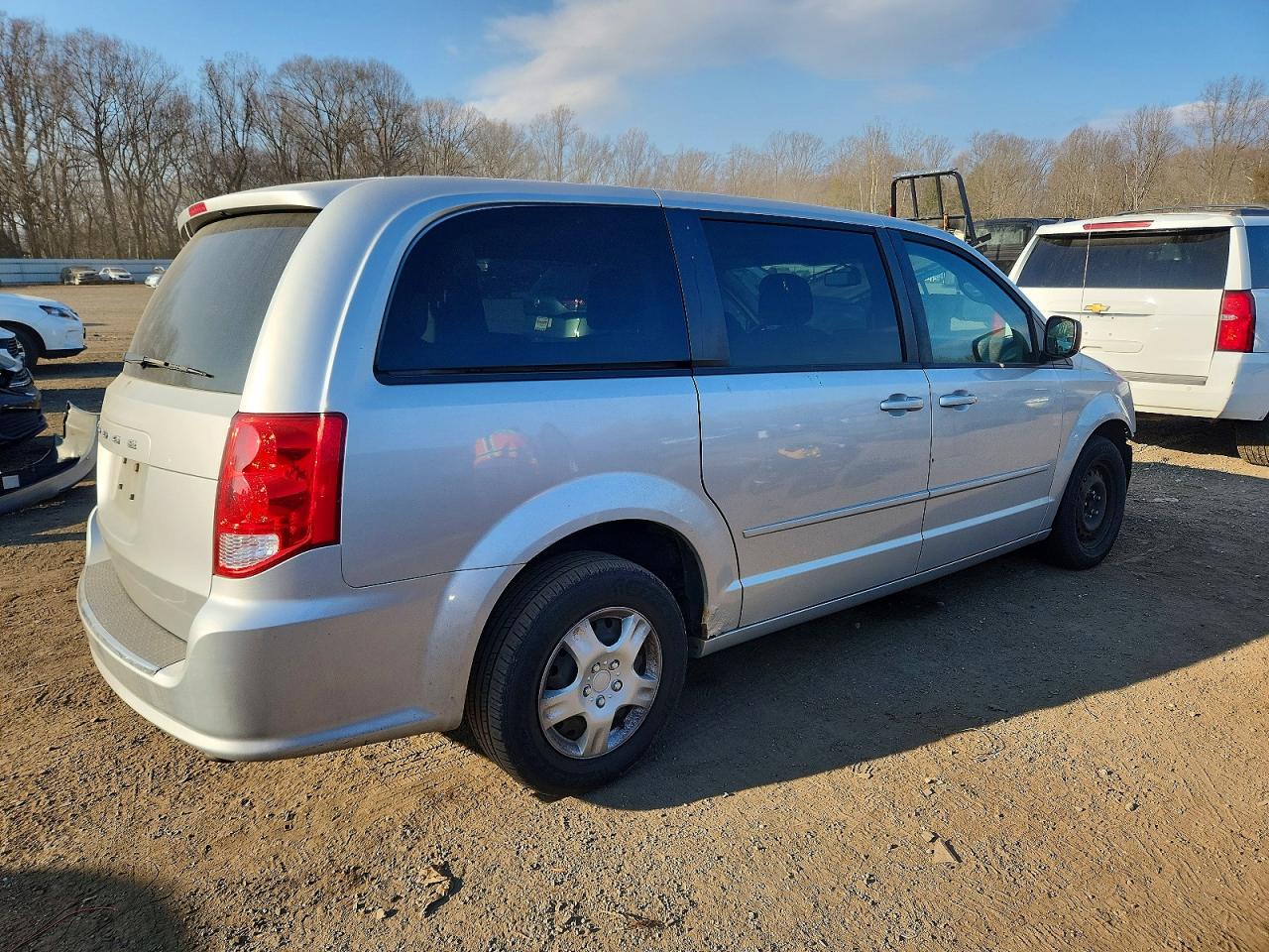 2012 DODGE GRAND CARAVAN SE photo 3