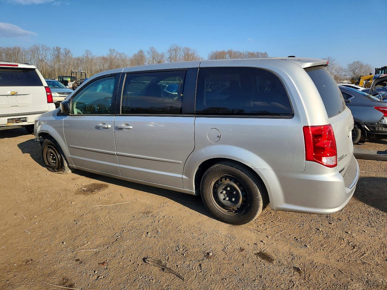 2012 DODGE GRAND CARAVAN SE photo 2