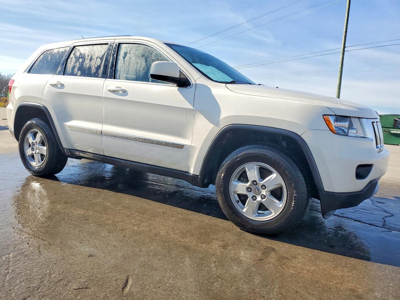 2012 JEEP GRAND CHEROKEE LAREDO photo 10