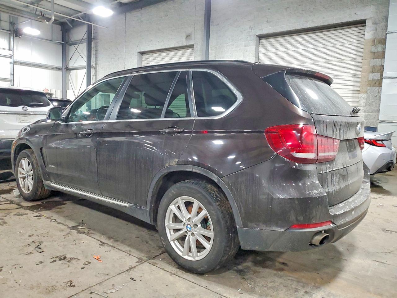 2015 BMW X5 XDRIVE35I photo 2