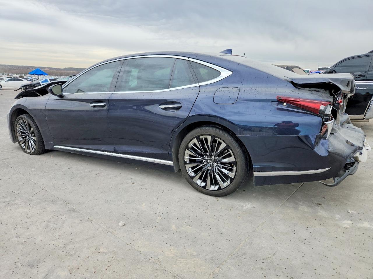 2020 LEXUS LS 500 BASE photo 2
