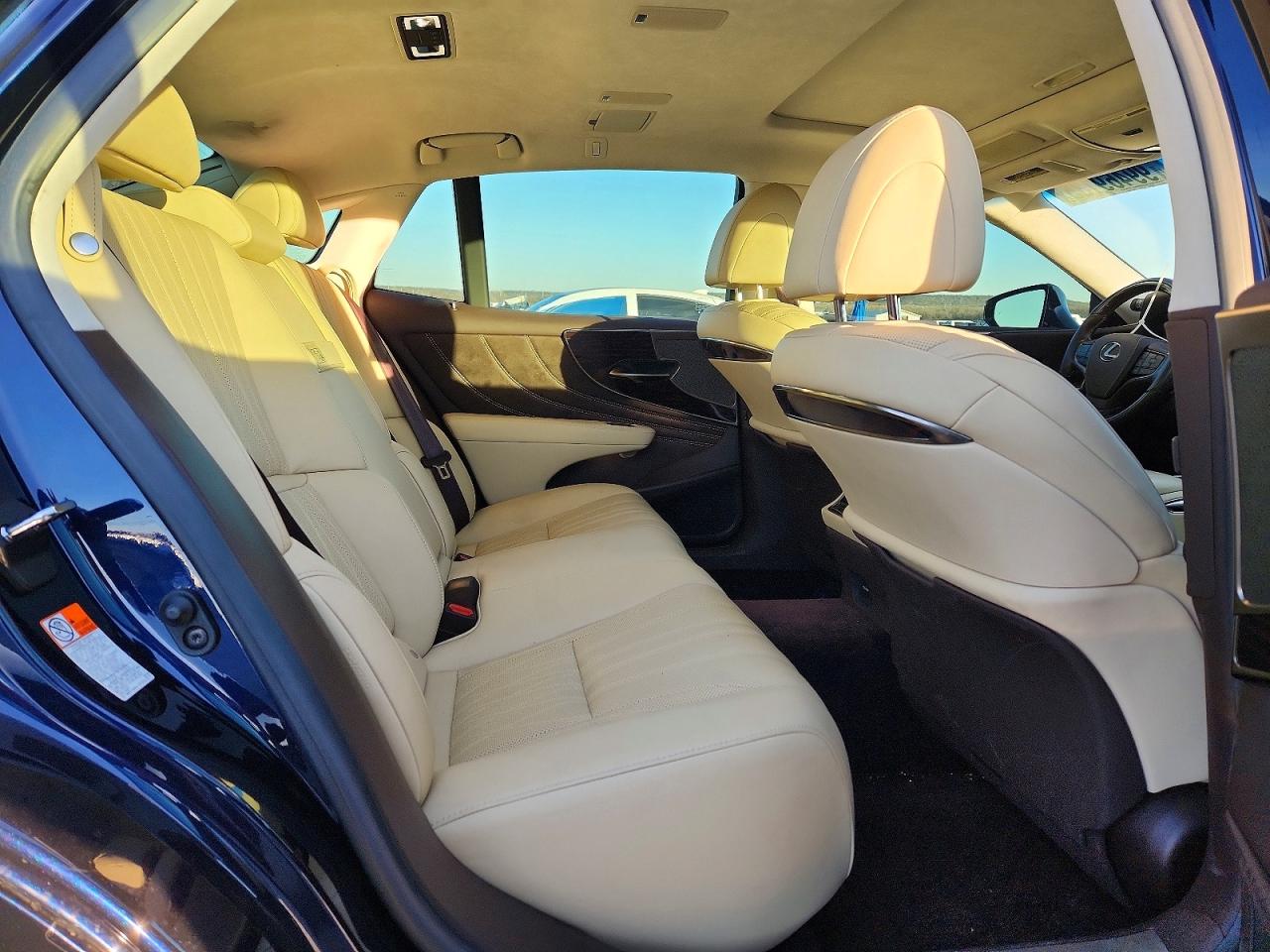 2020 LEXUS LS 500 BASE photo 10