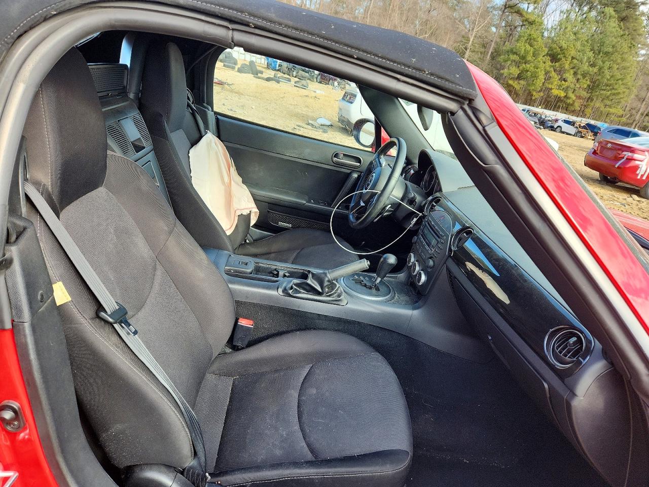2015 MAZDA MX-5 MIATA SPORT photo 10