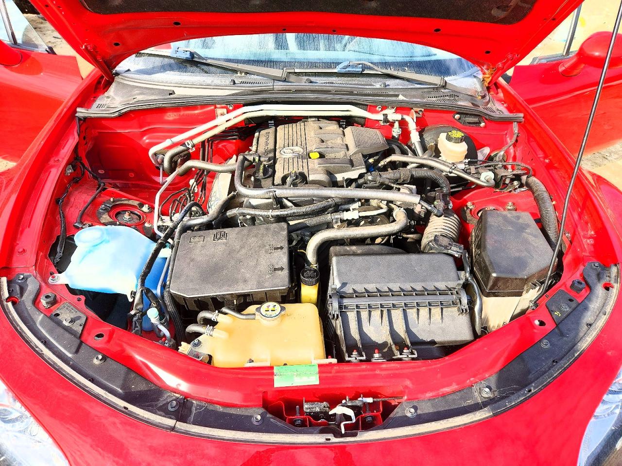 2015 MAZDA MX-5 MIATA SPORT photo 11