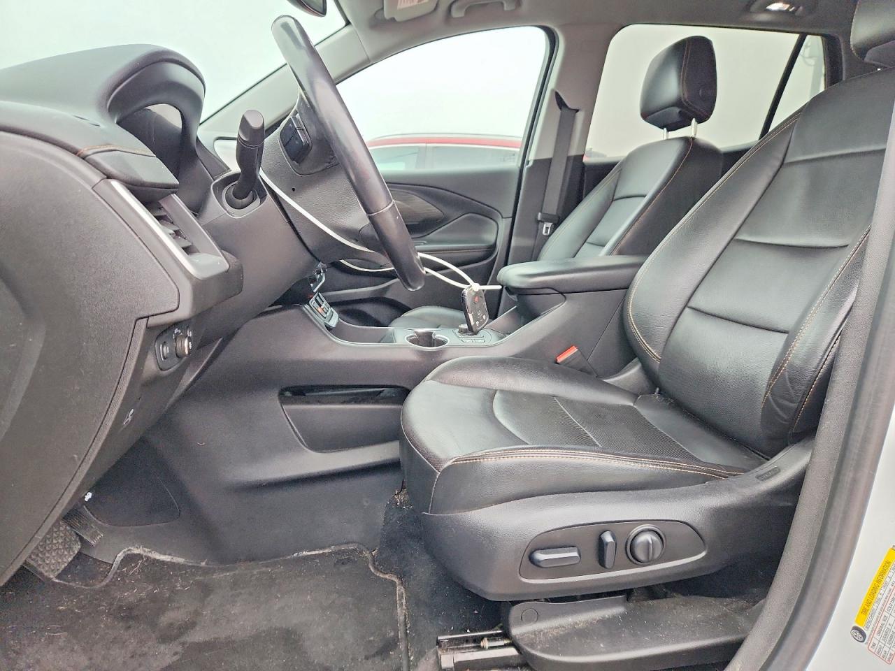 2020 GMC TERRAIN SLT photo 7