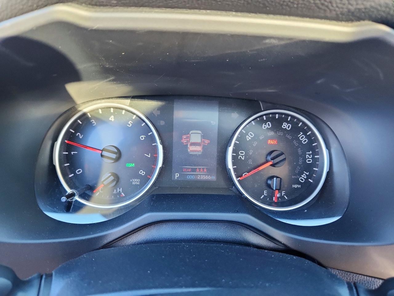 2022 TOYOTA RAV4 XLE PREMIUM photo 9