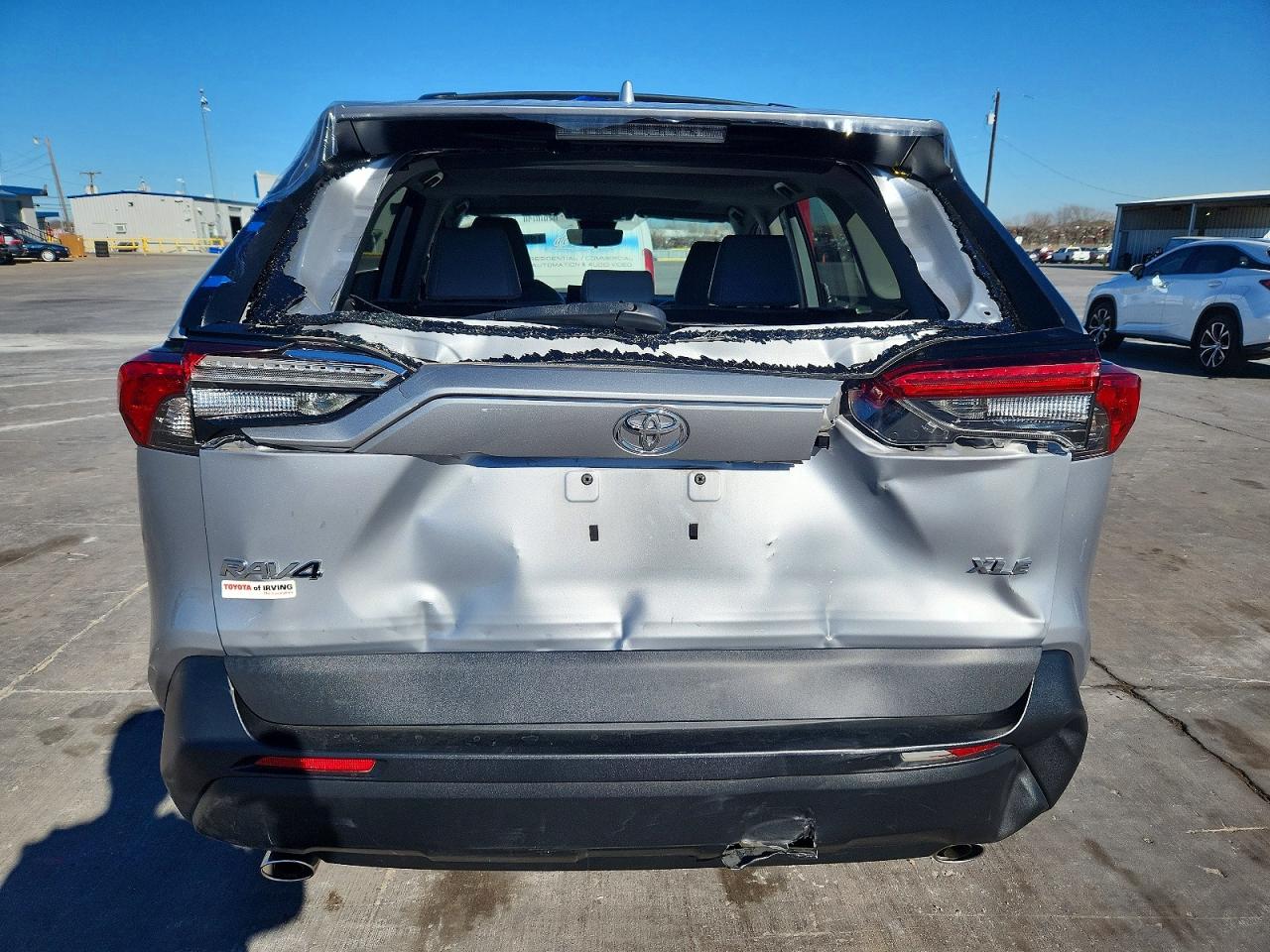 2022 TOYOTA RAV4 XLE PREMIUM photo 6