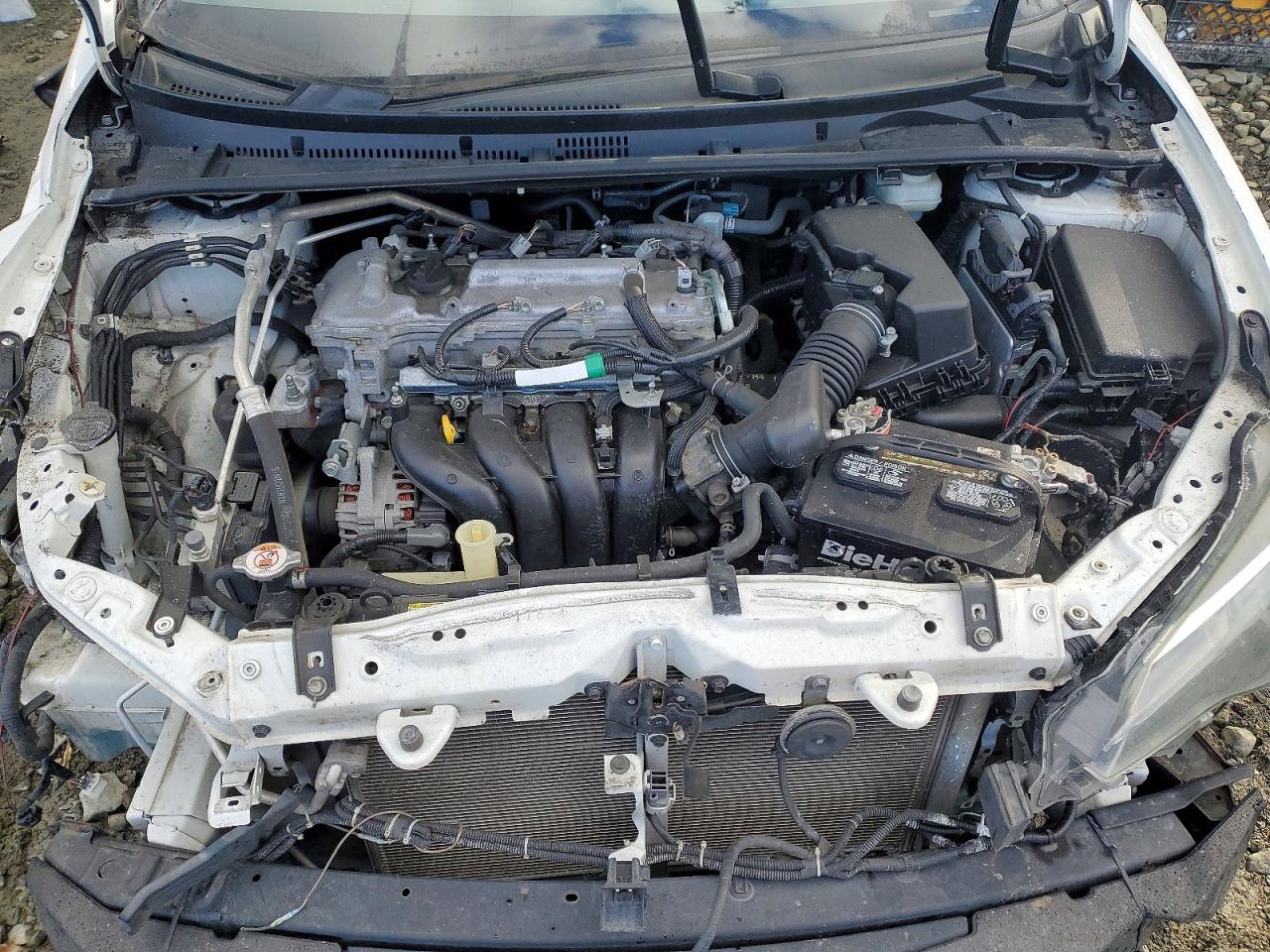 2019 TOYOTA COROLLA LE photo 11