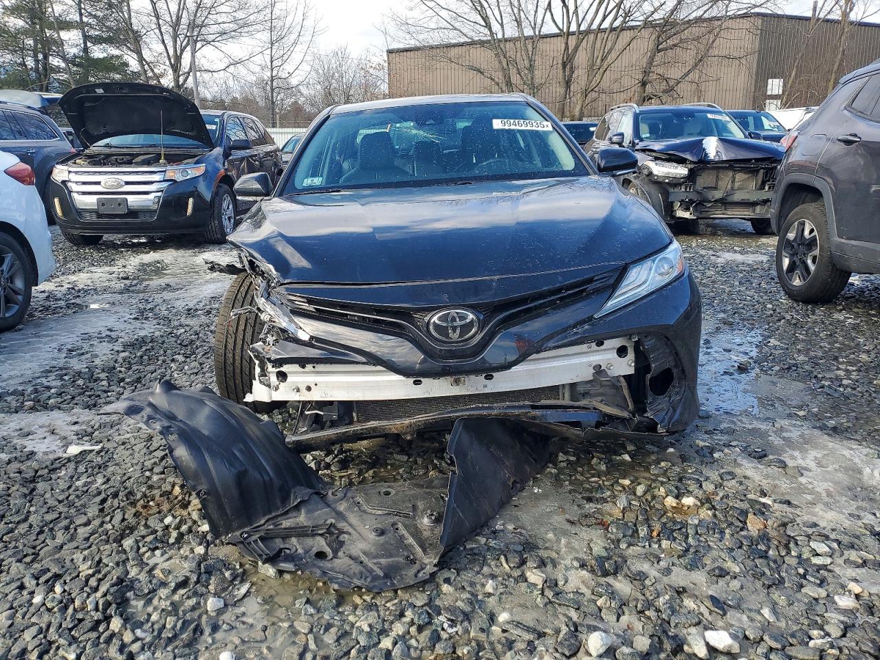 2019 TOYOTA CAMRY L photo 5