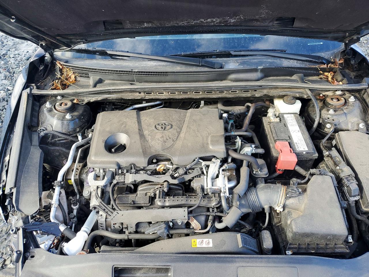 2019 TOYOTA CAMRY L photo 11