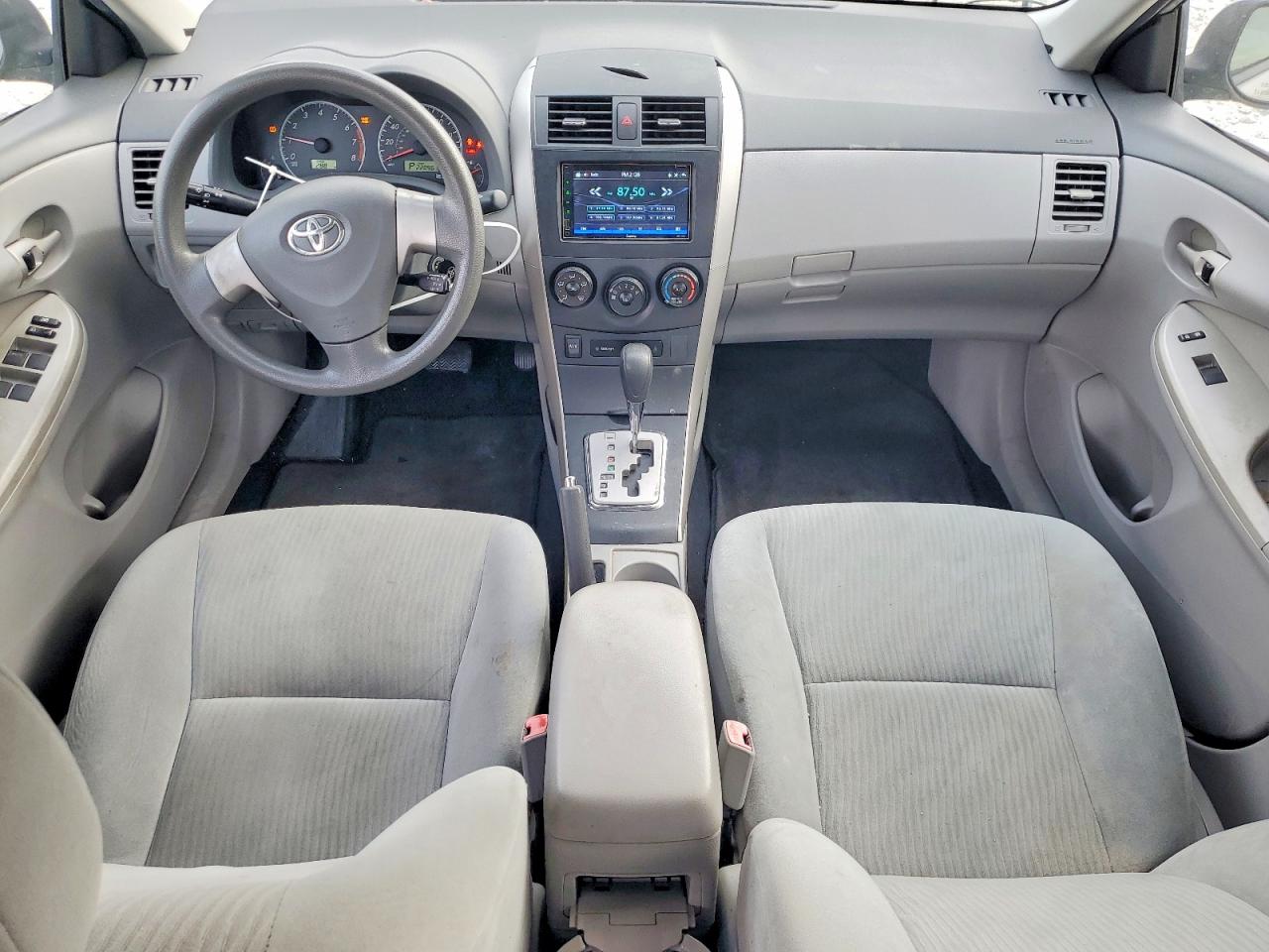2010 TOYOTA COROLLA BASE photo 8