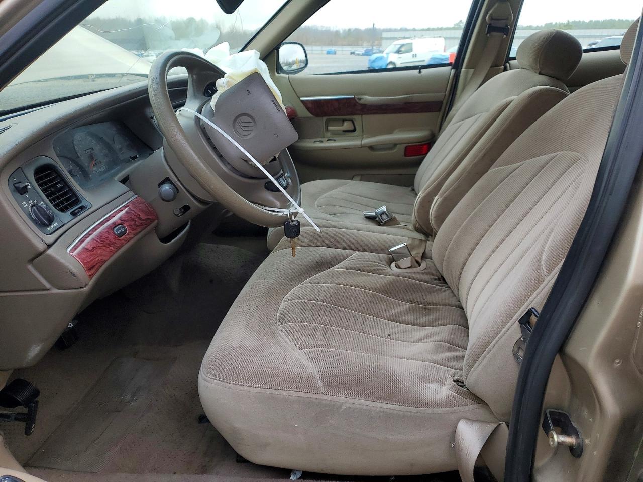 2000 MERCURY GRAND MARQUIS GS photo 5