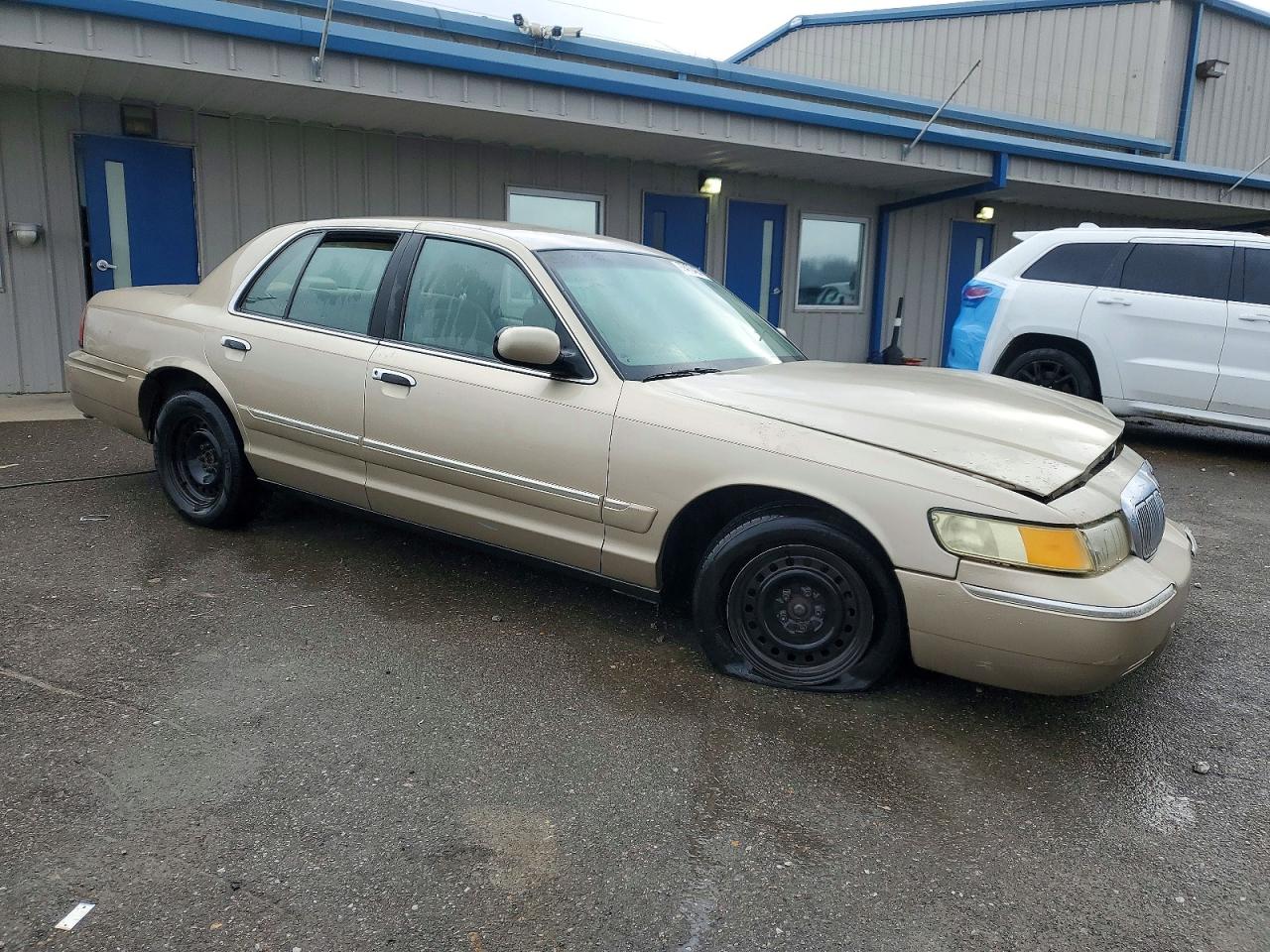 2000 MERCURY GRAND MARQUIS GS photo 2