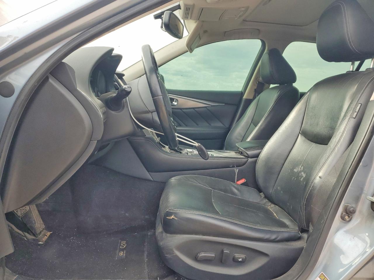 2015 INFINITI Q50 BASE photo 7