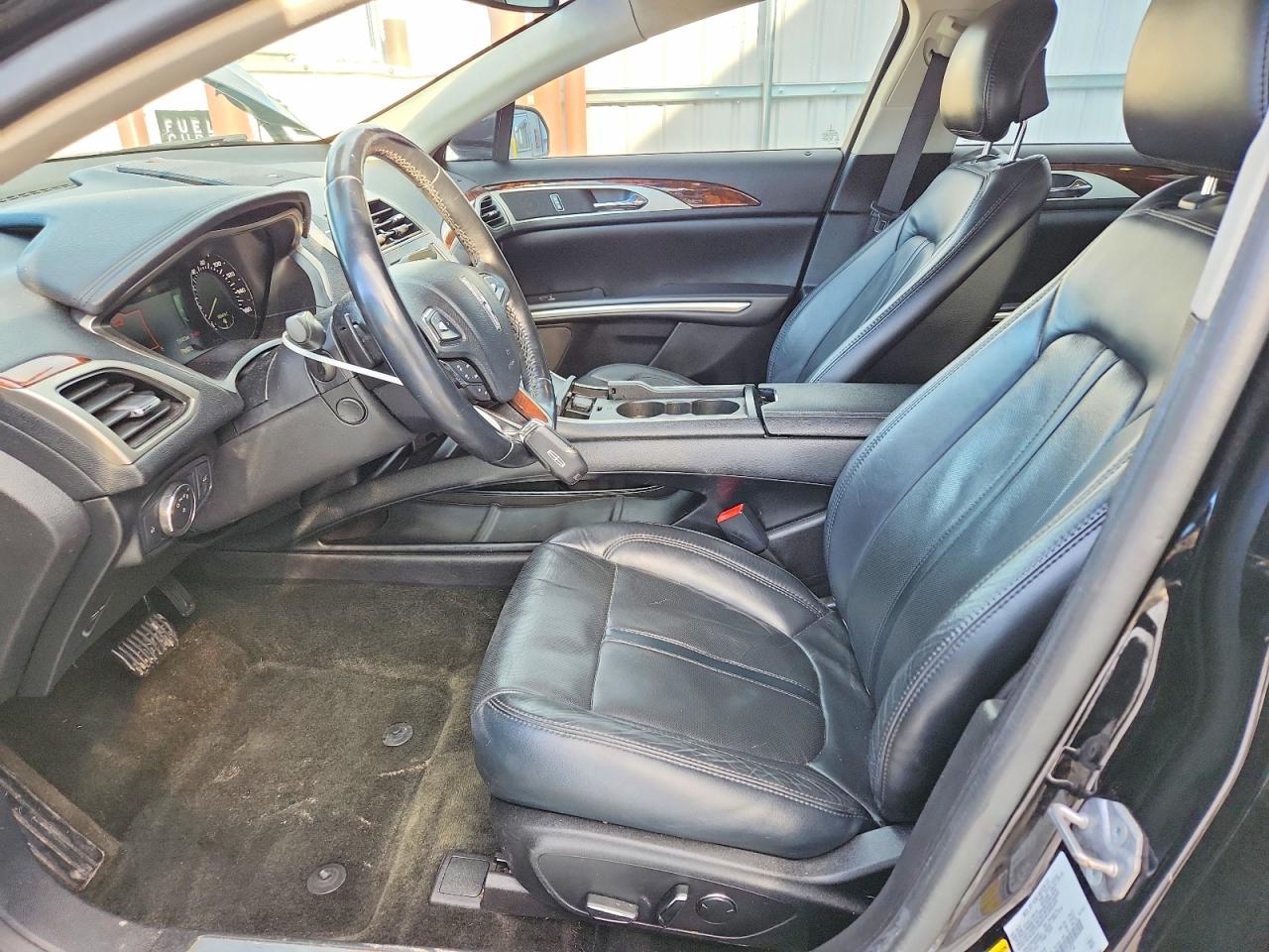 2016 LINCOLN MKZ photo 7