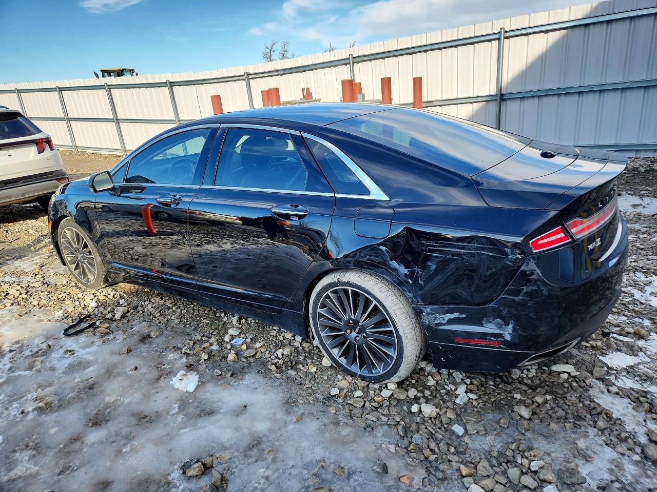 2016 LINCOLN MKZ photo 2