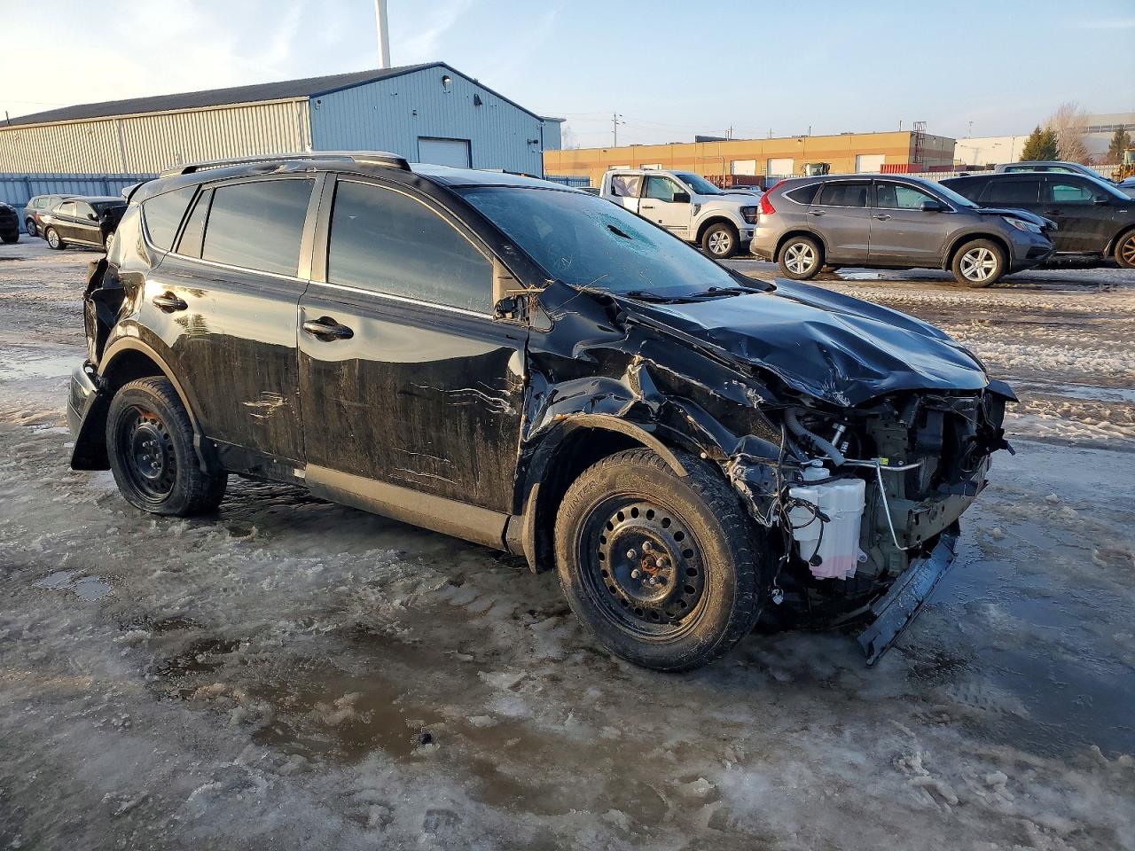 2018 TOYOTA RAV4 LE photo 4
