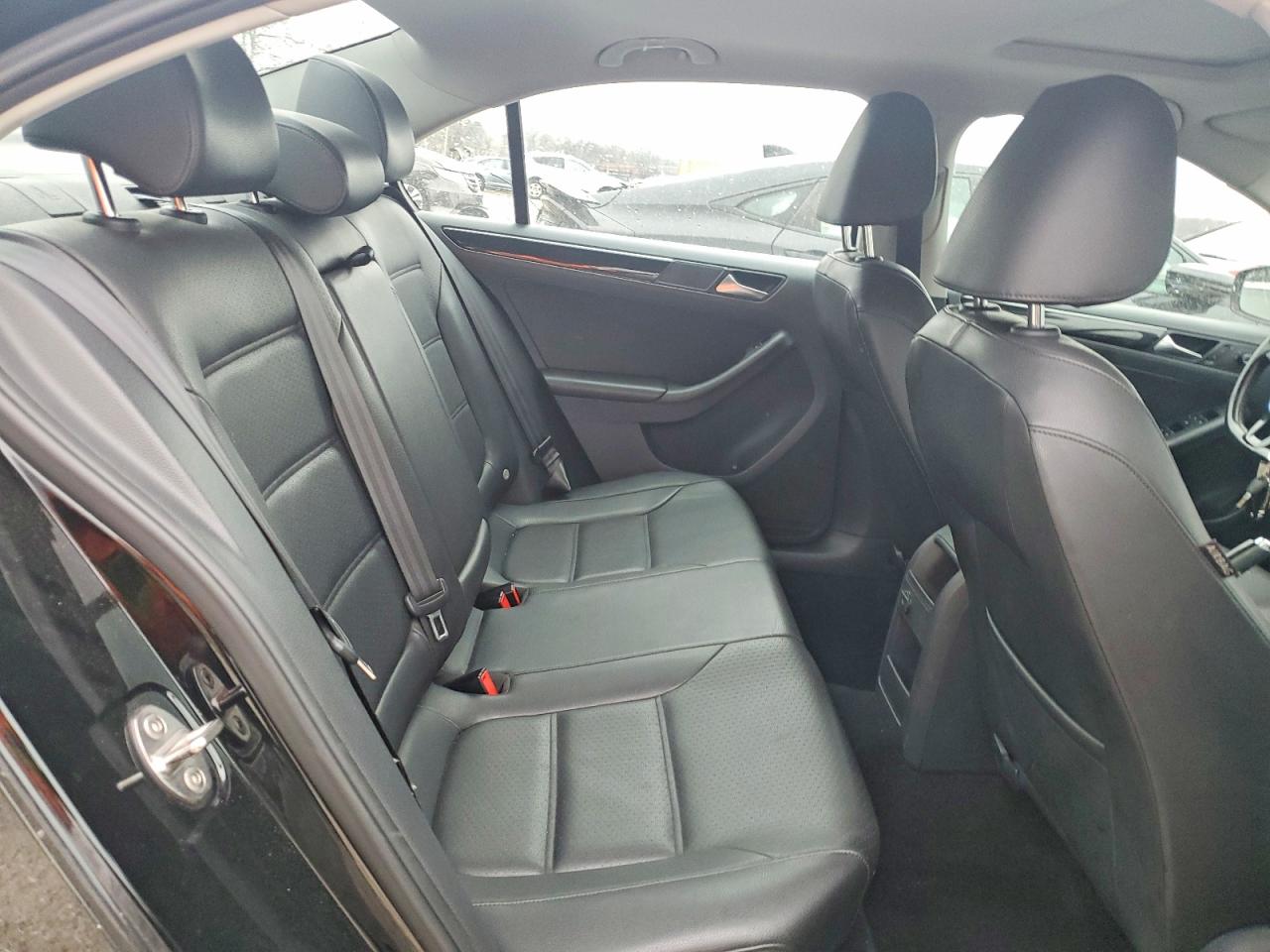 2016 VOLKSWAGEN JETTA SEL photo 10