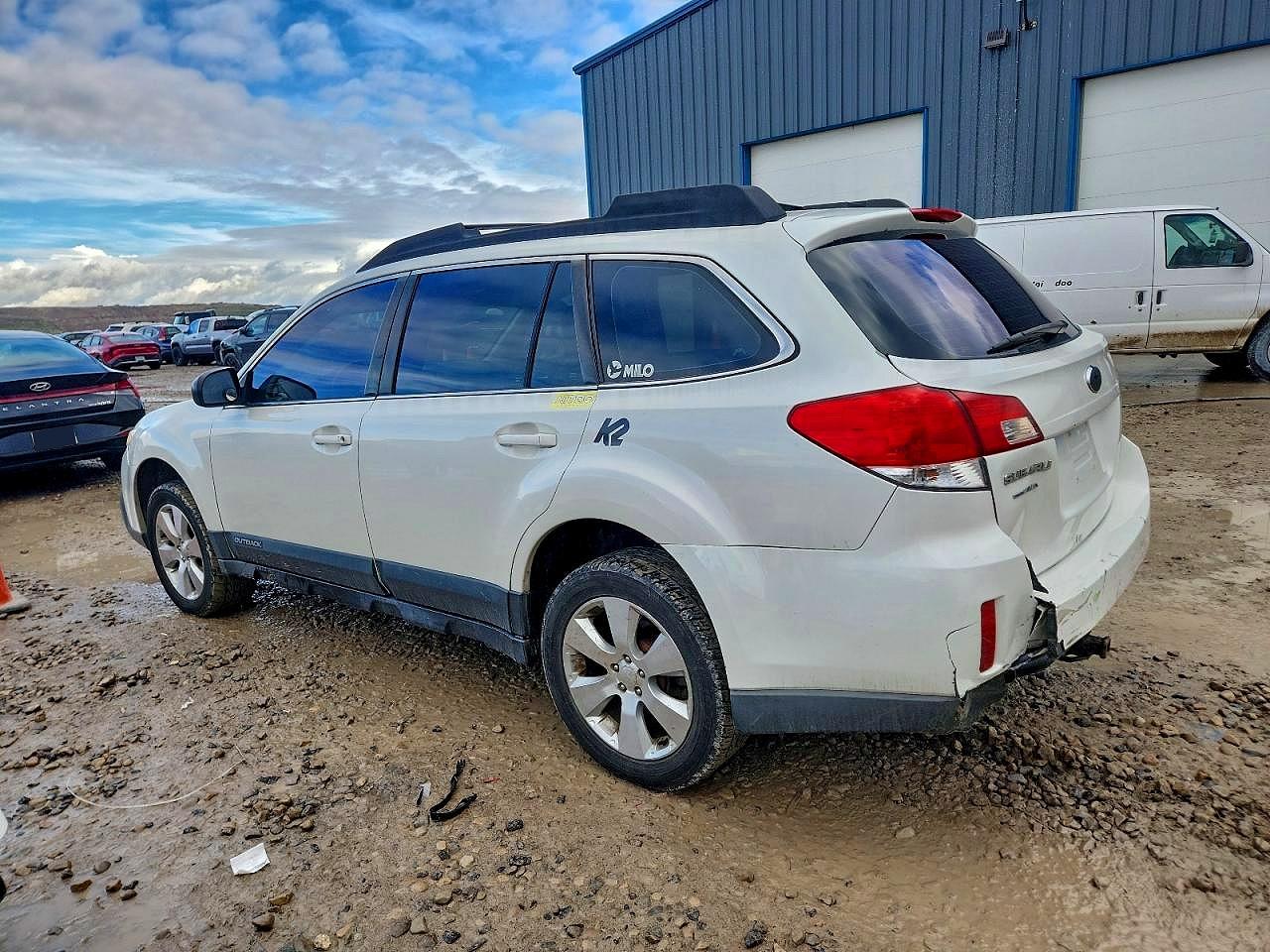 2014 SUBARU OUTBACK 2.5I photo 2