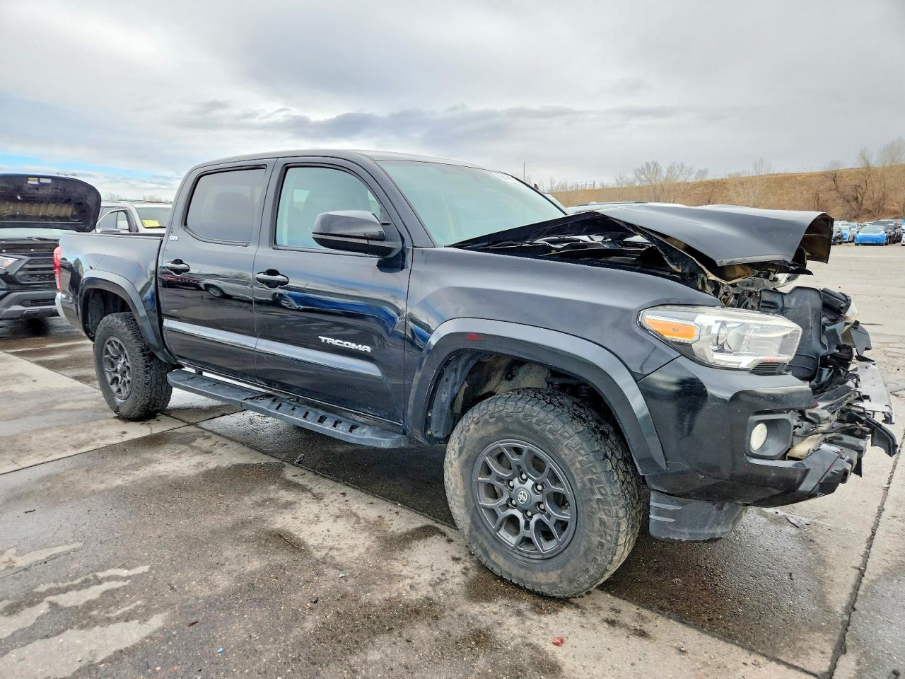 2017 TOYOTA TACOMA SR5 V6 photo 4