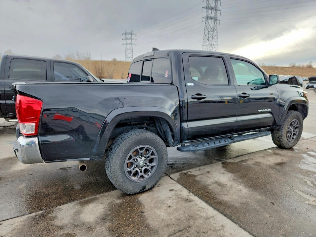 2017 TOYOTA TACOMA SR5 V6 photo 3