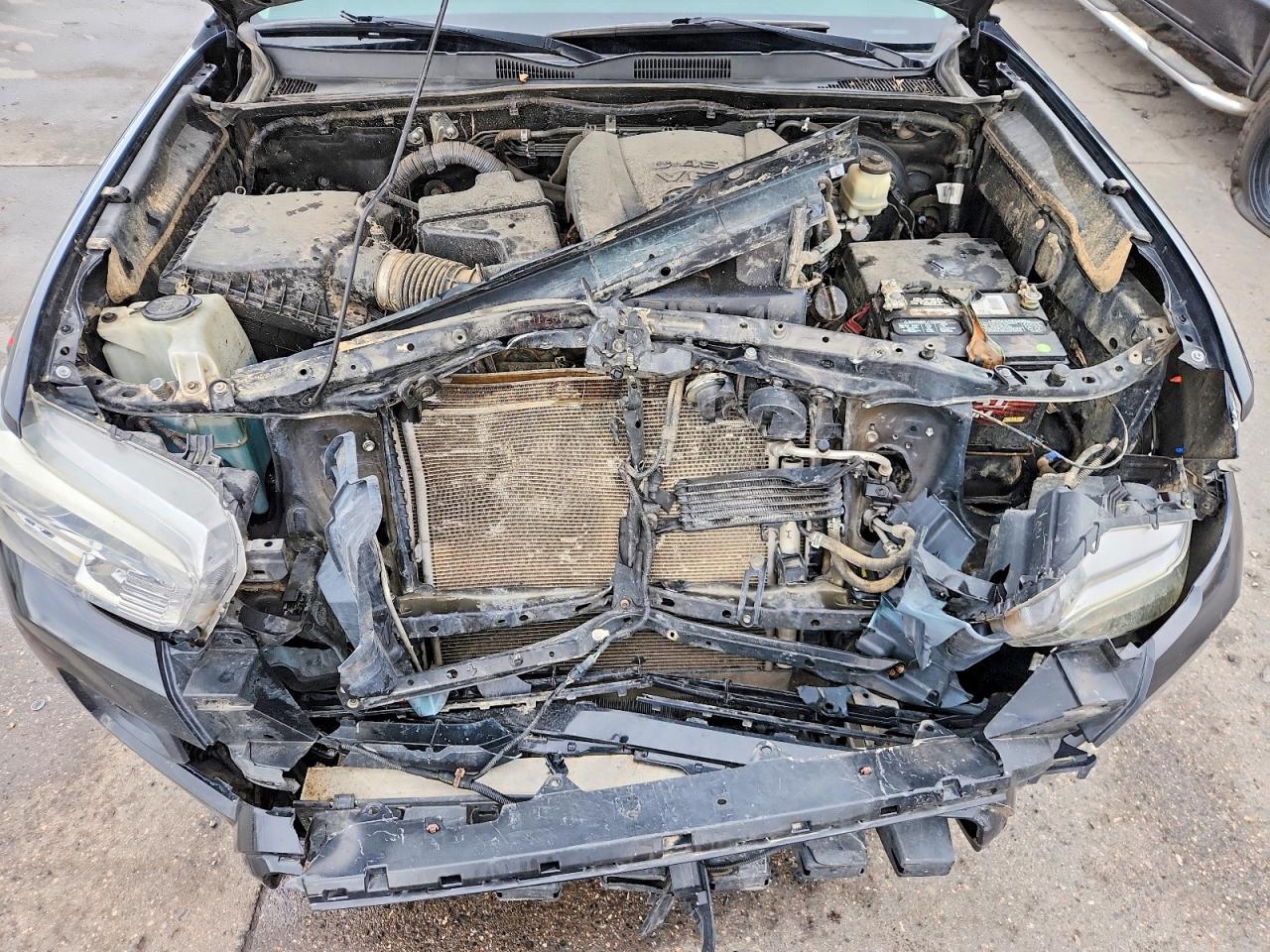 2017 TOYOTA TACOMA SR5 V6 photo 11