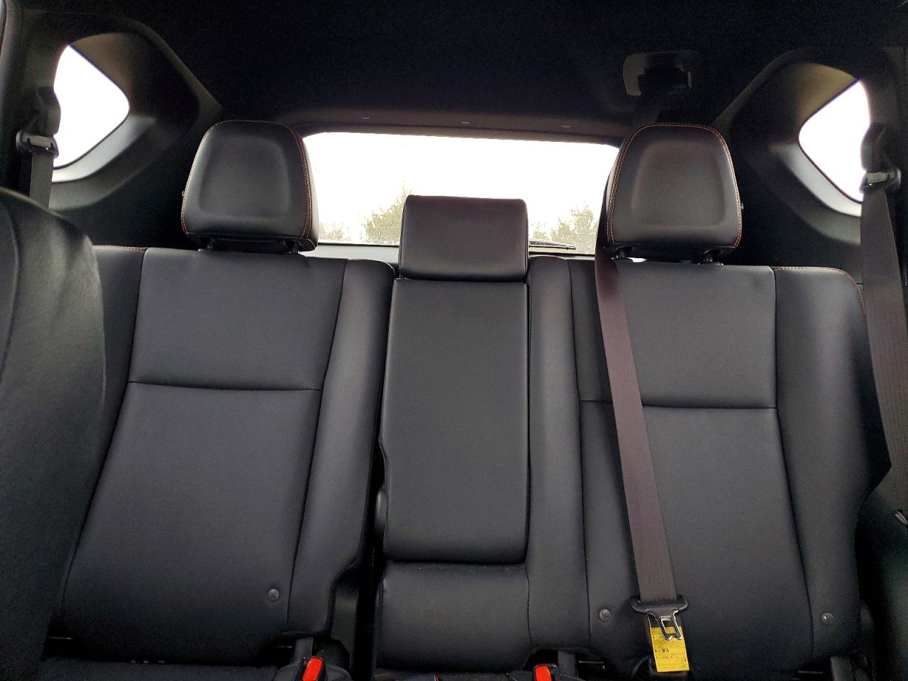 2018 TOYOTA RAV4 SE photo 10
