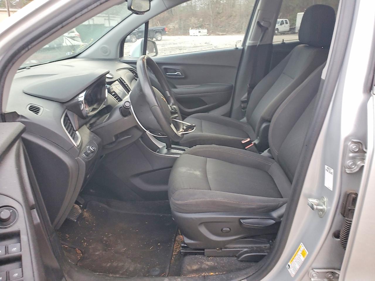 2020 CHEVROLET TRAX 1LT photo 7