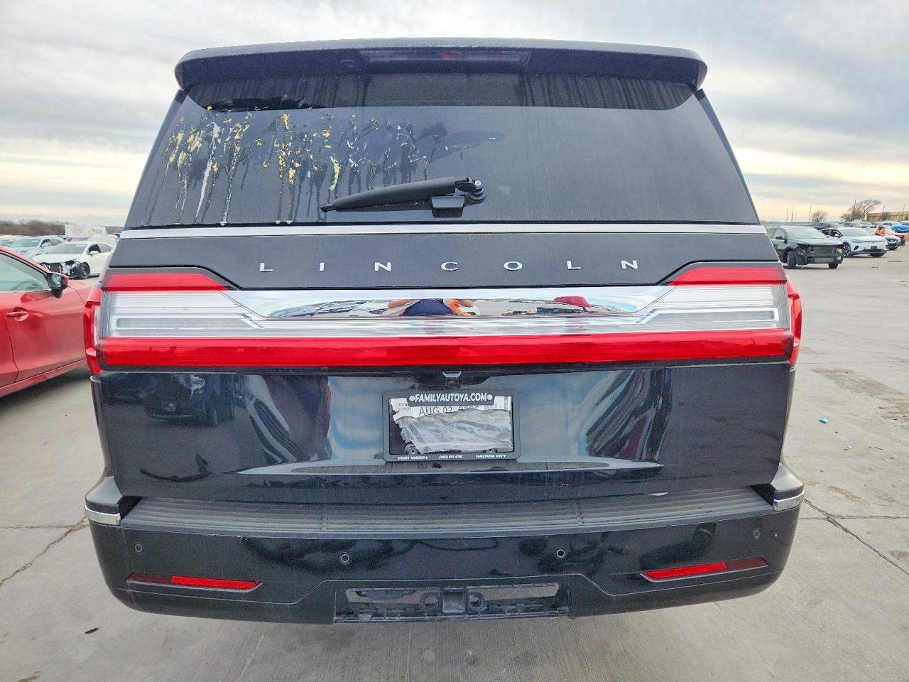 2021 LINCOLN NAVIGATOR L RESERVE photo 11