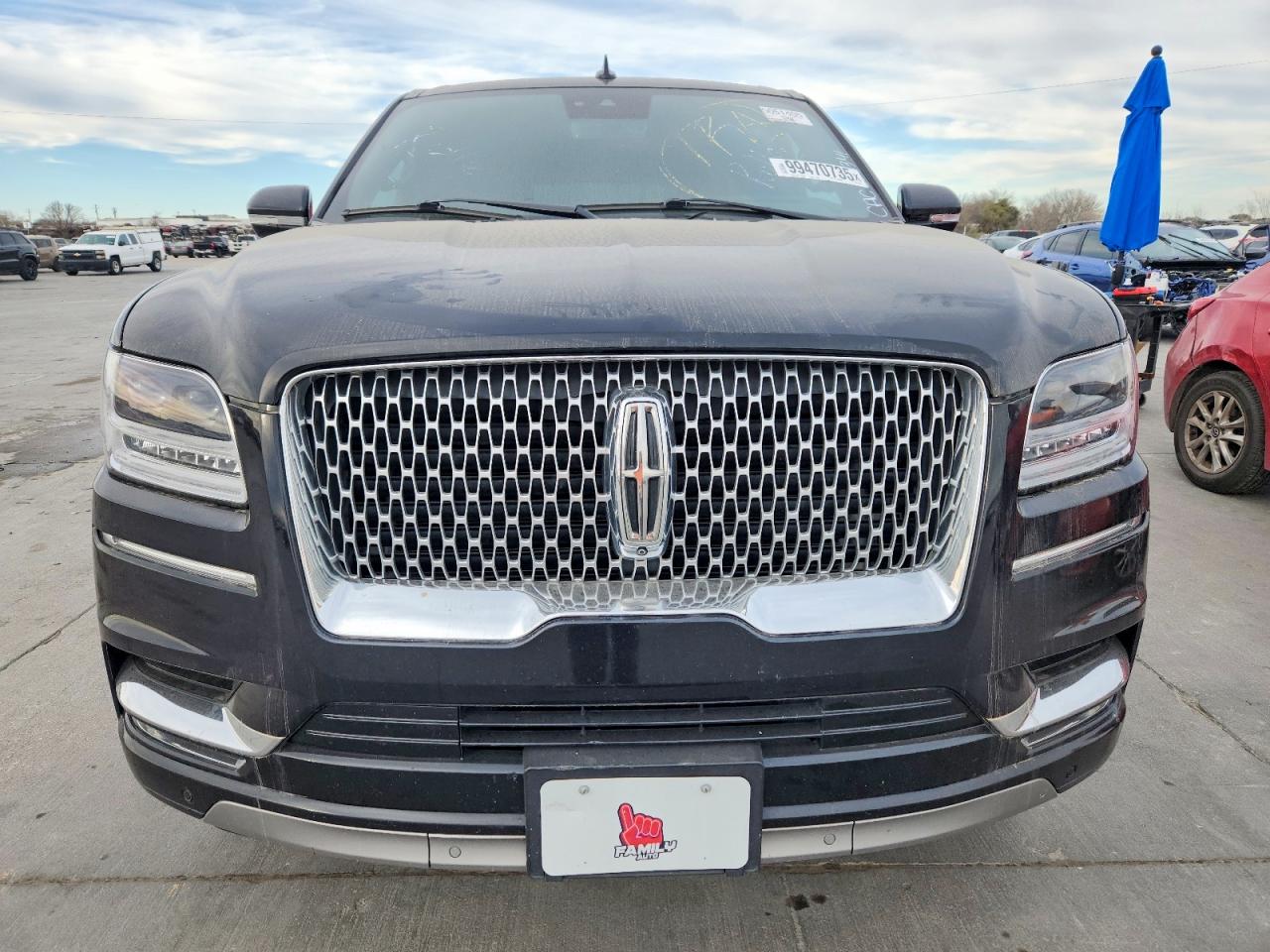 2021 LINCOLN NAVIGATOR L RESERVE photo 9