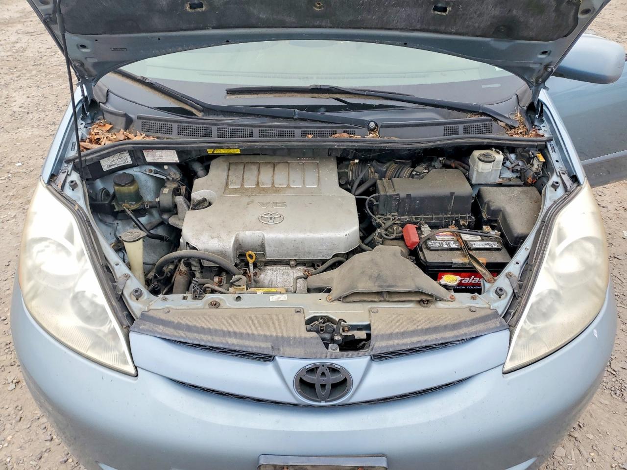 2007 TOYOTA SIENNA XLE photo 12