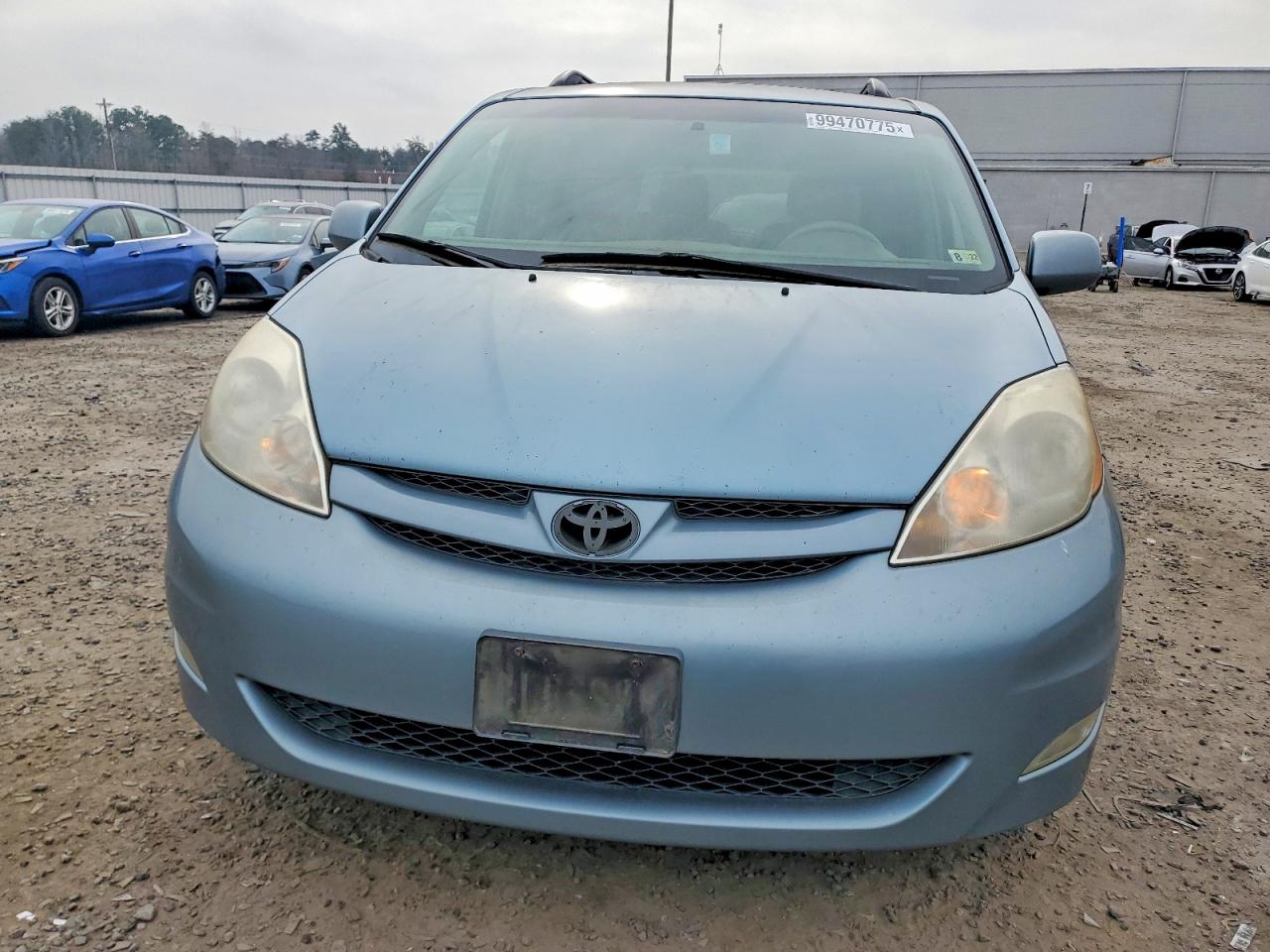 2007 TOYOTA SIENNA XLE photo 5