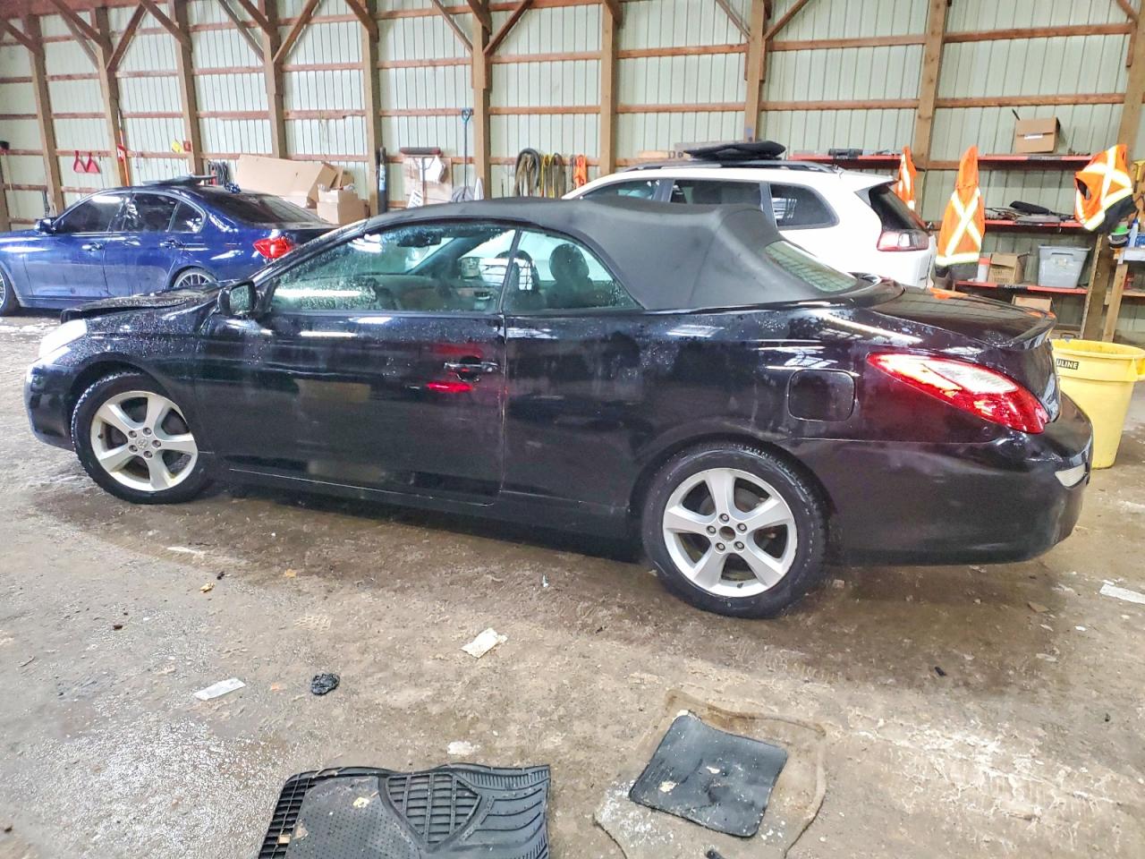2008 TOYOTA CAMRY SOLARA SE photo 2