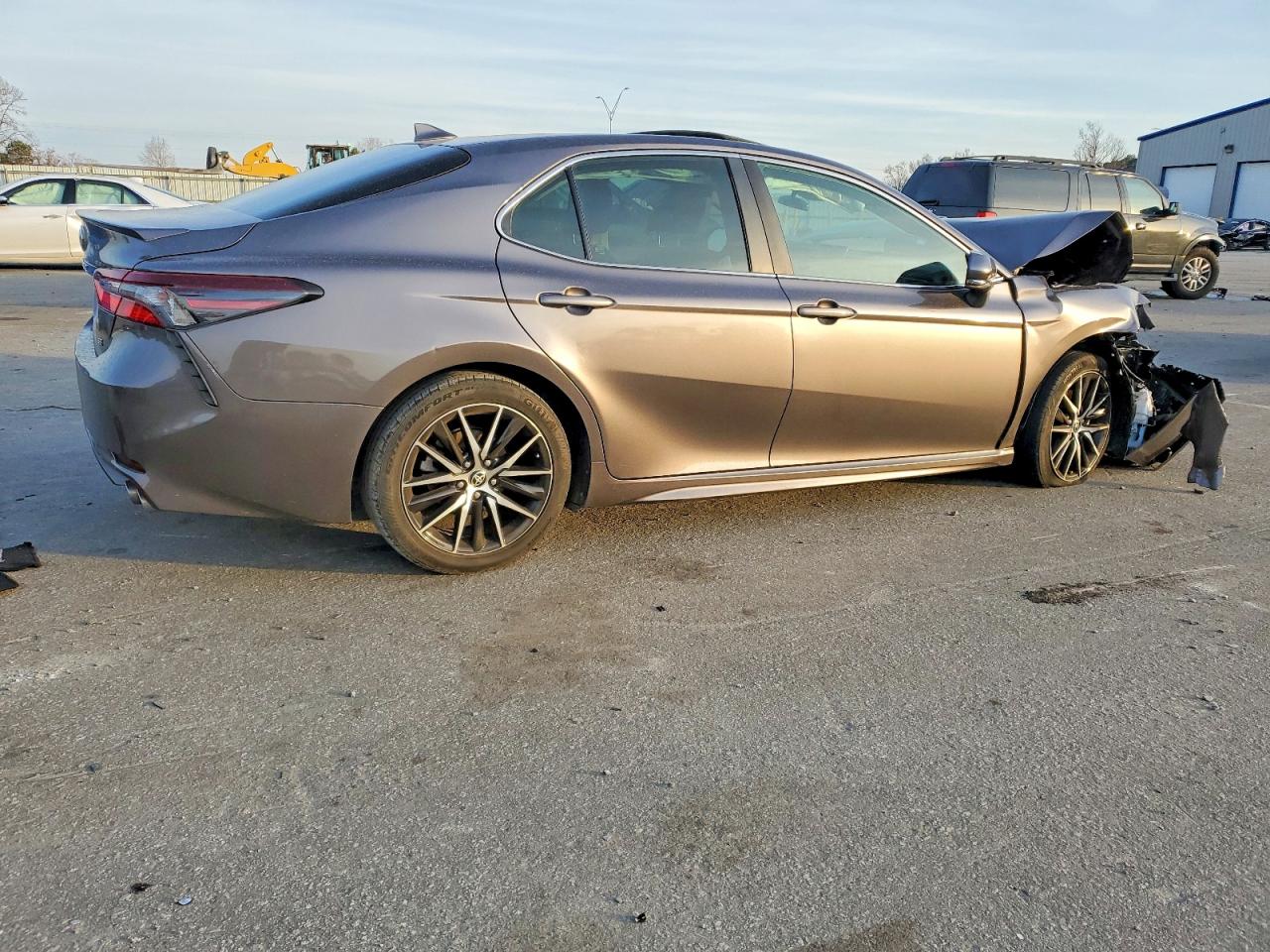 2022 TOYOTA CAMRY NIGHT SHADE photo 3