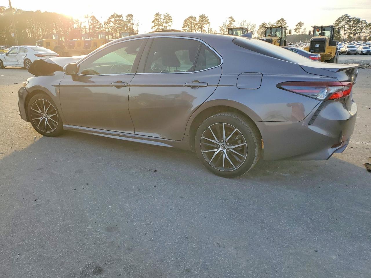 2022 TOYOTA CAMRY NIGHT SHADE photo 2