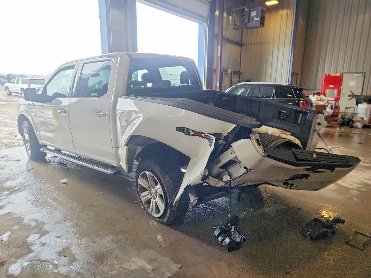 2019 FORD F150 SUPERCREW photo 2
