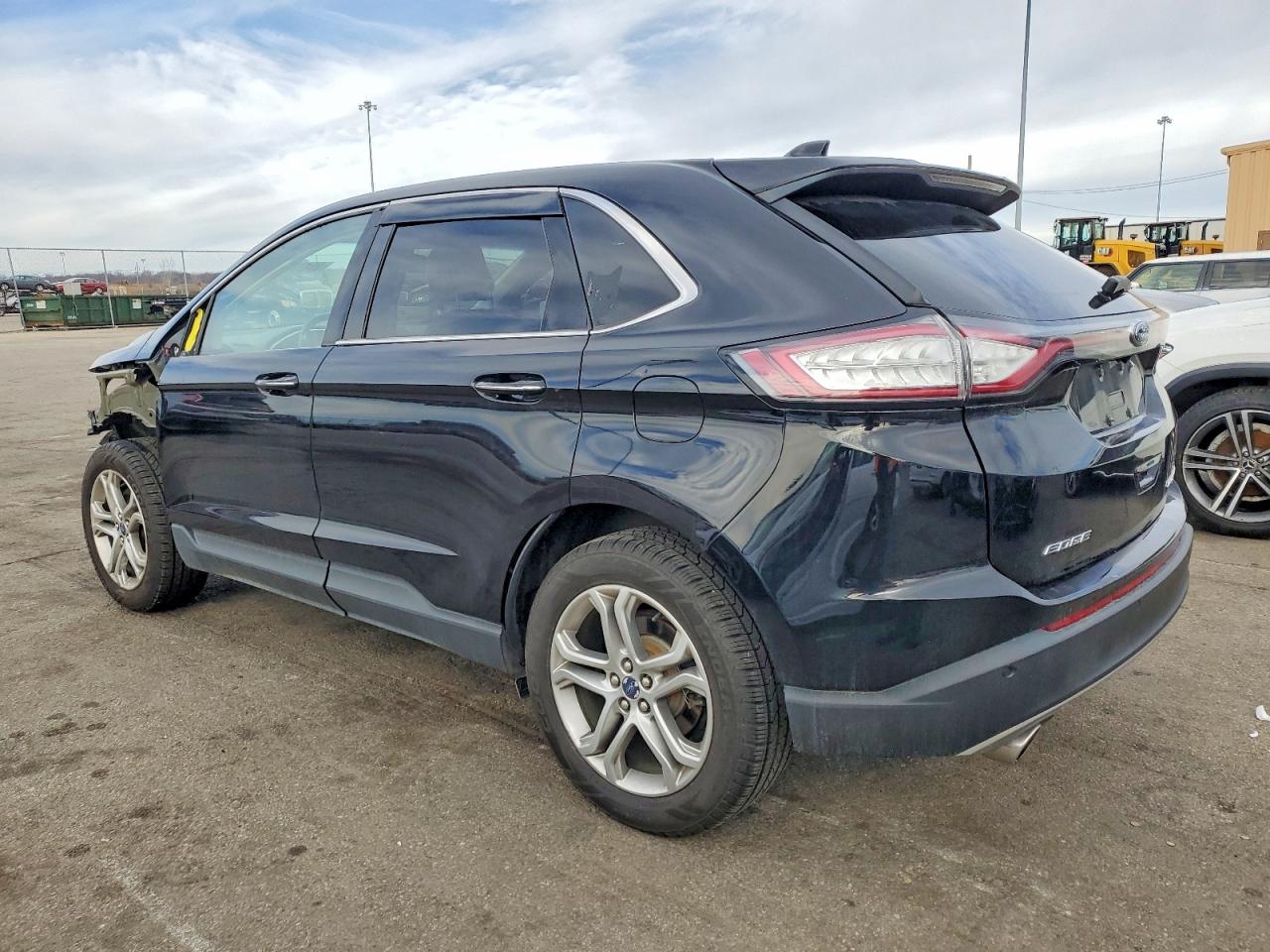 2017 FORD EDGE TITANIUM photo 3