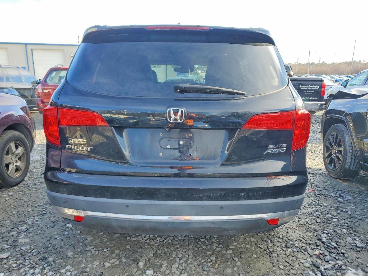 2016 HONDA PILOT ELITE photo 6
