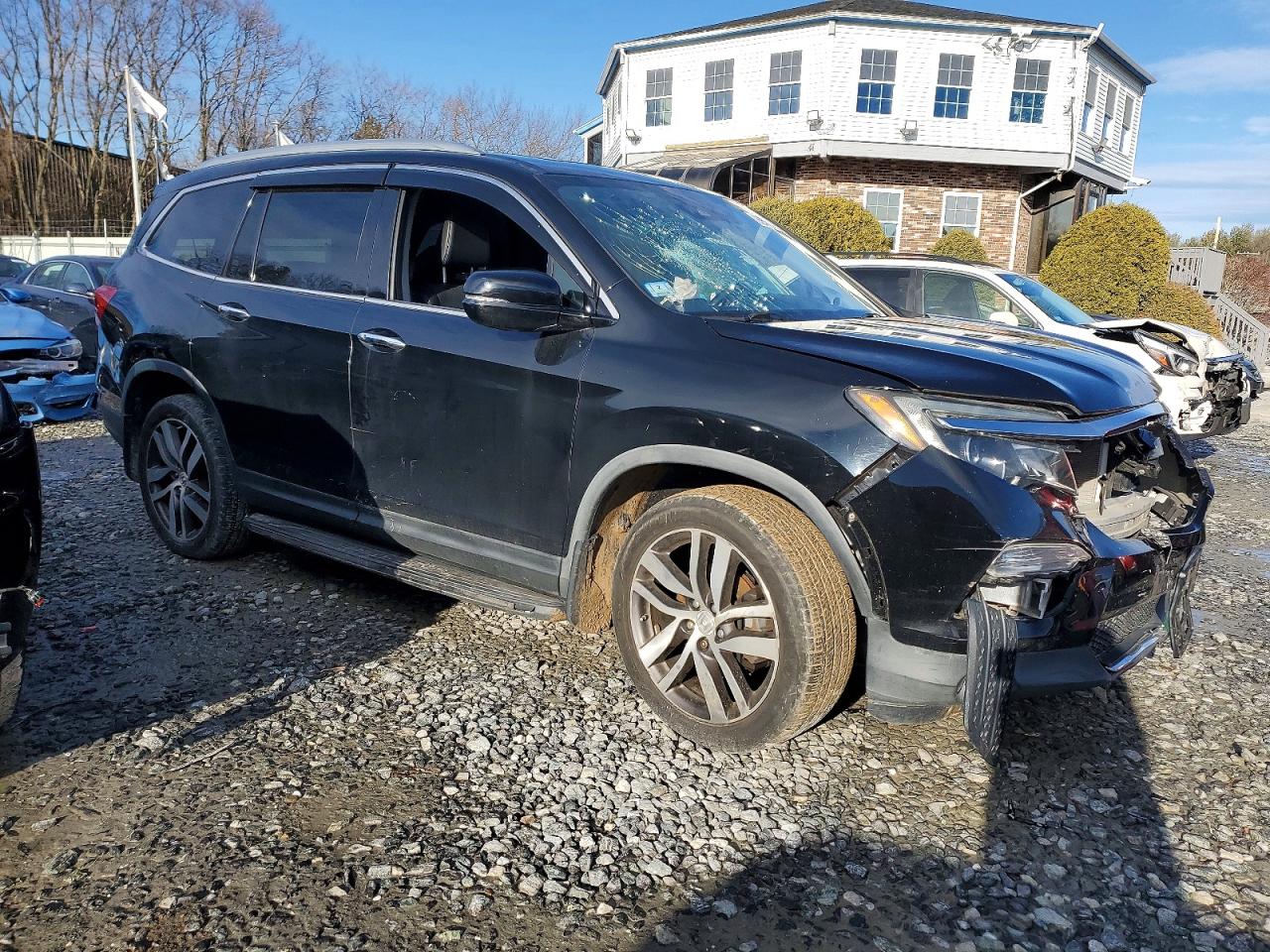 2016 HONDA PILOT ELITE photo 4