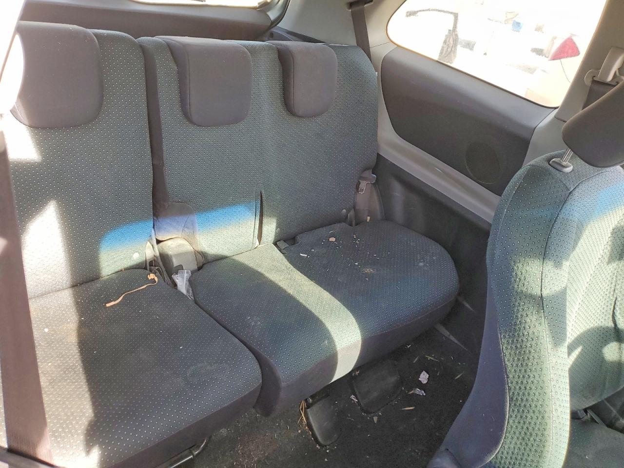 2008 TOYOTA YARIS BASE photo 10