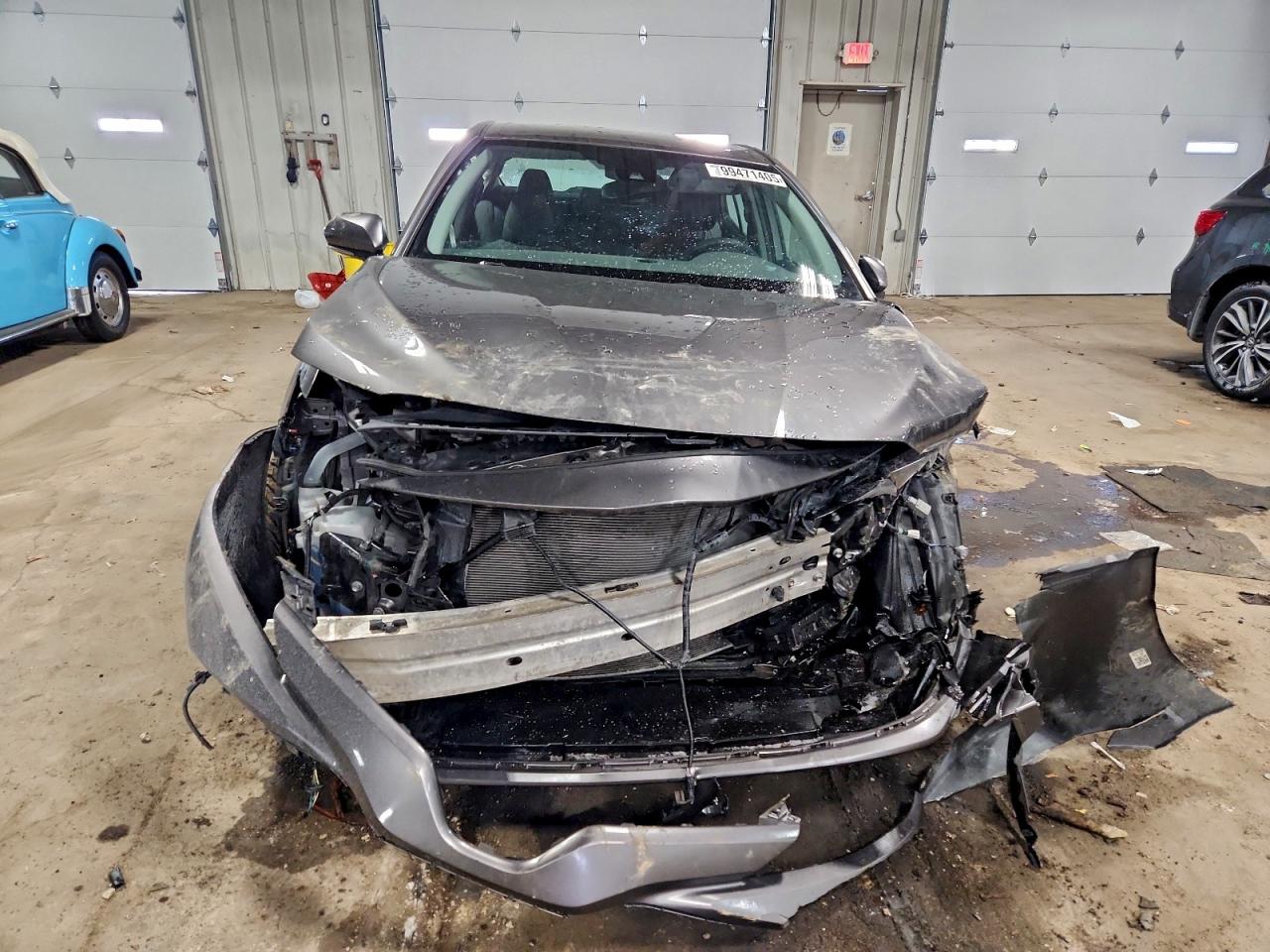 2019 TOYOTA CAMRY L photo 5