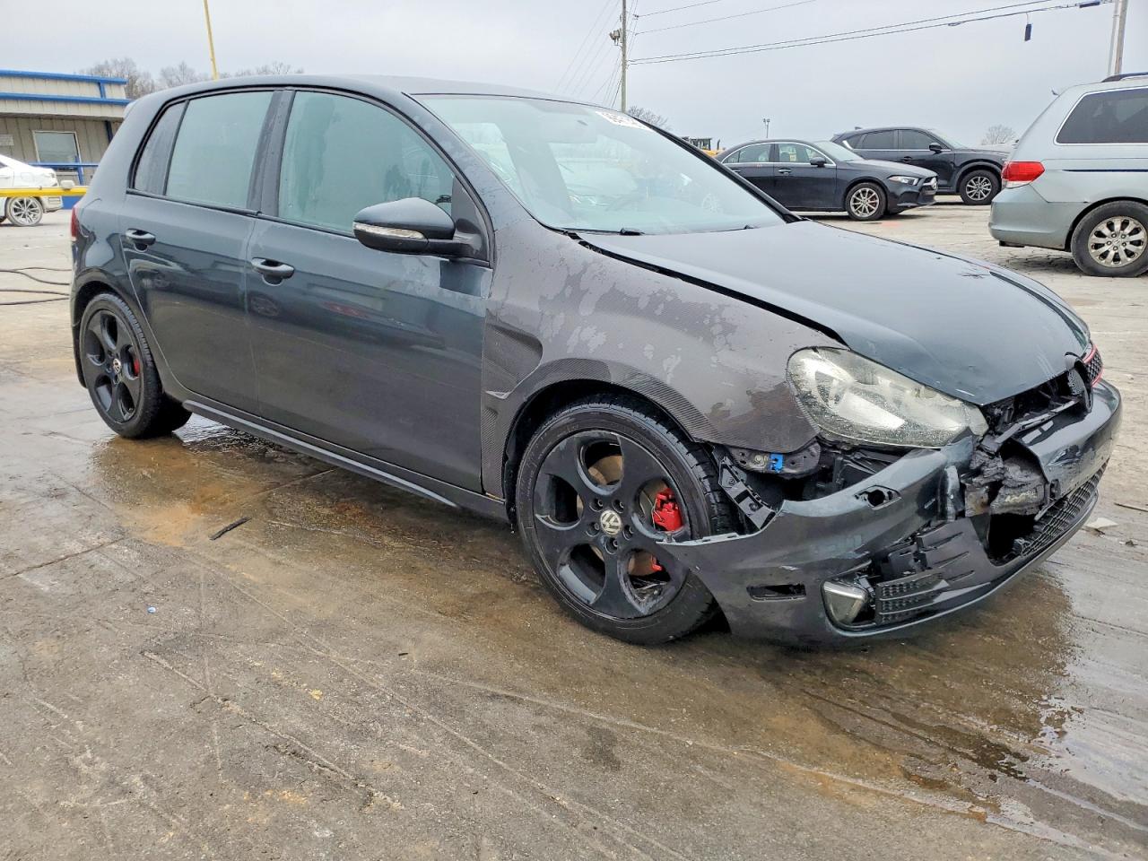 2011 VOLKSWAGEN GTI photo 4